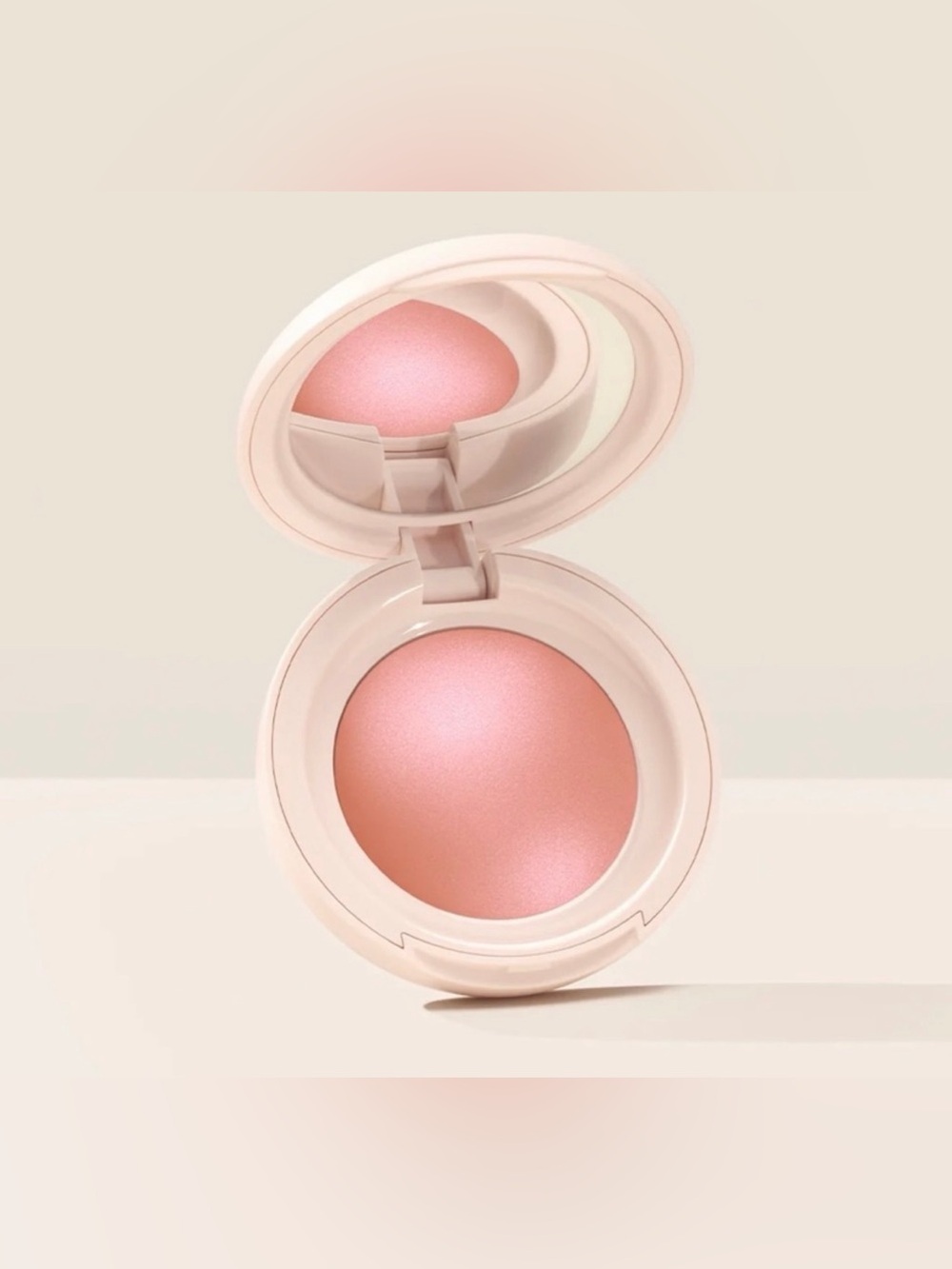 Rare Beauty Hope Radiant Blush Dome
